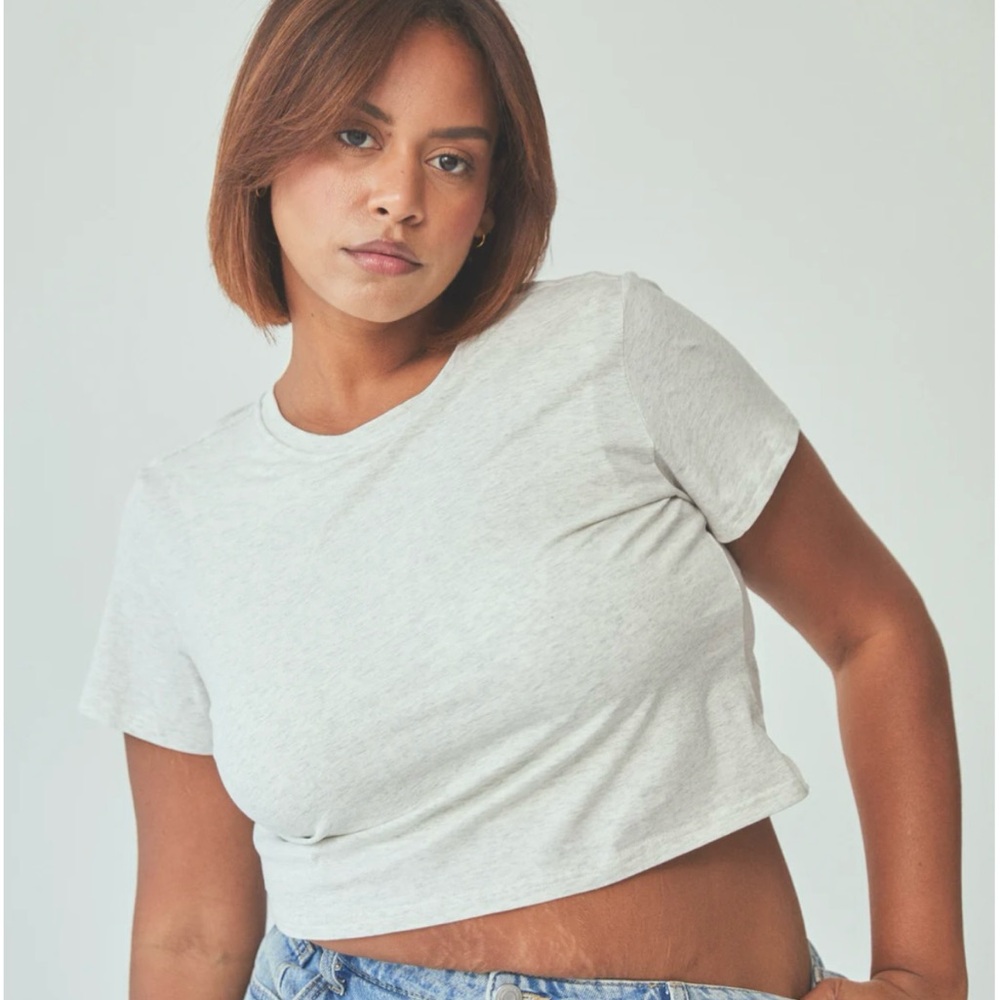 NWT Klassy Network Cotton Tee Brami • Small • Heathered White